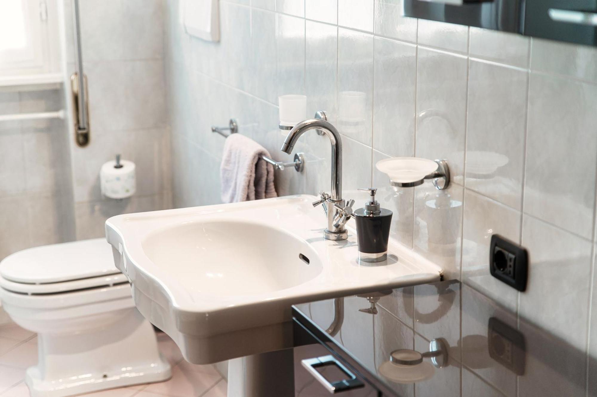 Vista Lario Apartment - Aqua Apartments Cernobbio Dış mekan fotoğraf